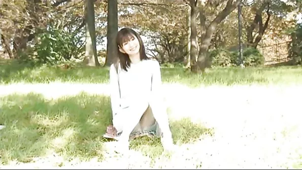 Naughty daam masturbates kiisu enne seksi.