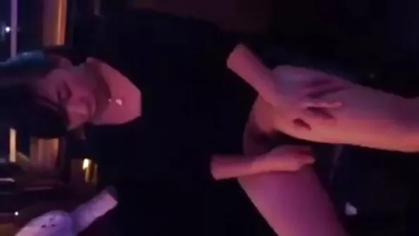 Cutie imemiseks väärinud keppi kork.