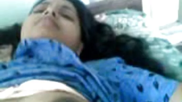 Cutie kohtub abikaasaga töölt seksiga.