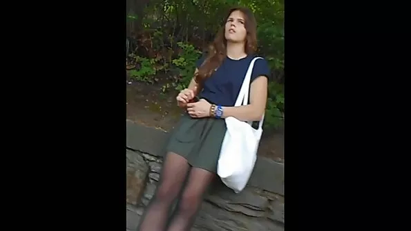 Võttis tänavalt tibi ja keputas teda korteris.